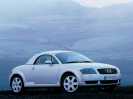 Audi: TT Roadster
