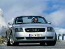 Audi: TT Roadster